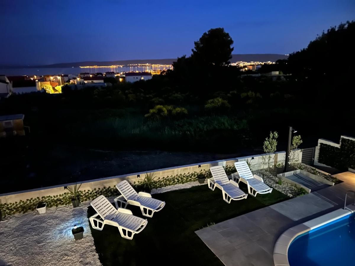 Villa Marta 3 Bedrooms, 2 Baths And Pool Kaštel Štafilić Kültér fotó